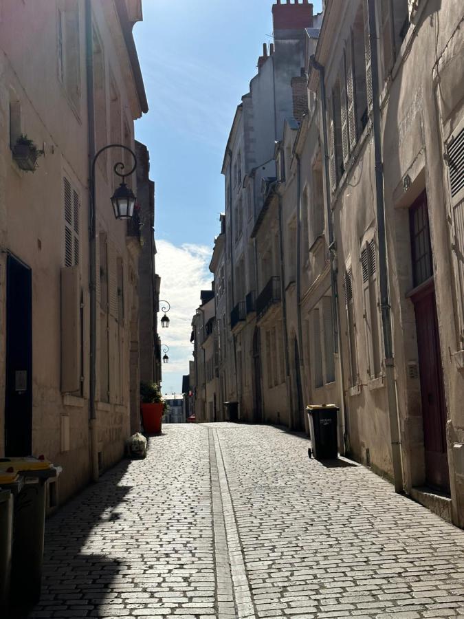 Magnifique Studio - Hypercentre Ancien Pieton Orleans - Wifi - Acces Autonome 외부 사진